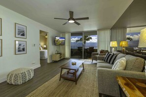 Appart'hôtel, 2 chambres | Coin séjour