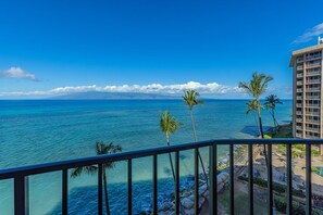 Condo, 2 Bedrooms | Property grounds - Valley Isle 708 2 Bedroom Condo (Lahaina)