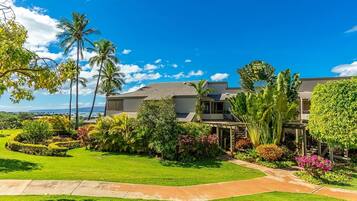 Condo, 1 Bedroom | Exterior