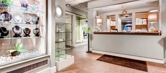 Woods Resort and Spa by RedAwning