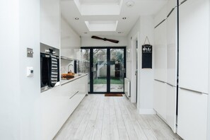 独立别墅 | 2 多间卧室