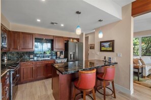 Condo, 2 Bedrooms | Private kitchen