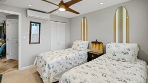 Condo, 2 Bedrooms | 2 bedrooms, WiFi (free) - Royal Mauian, #114 2 Bedroom Condo by RedAwning (Kihei)