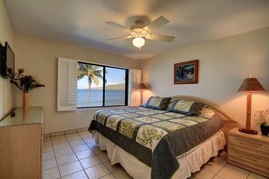 Condo, 2 Bedrooms | 2 bedrooms, free WiFi - Kihei Beach, #402 2 Bedroom Condo by RedAwning (Kihei)