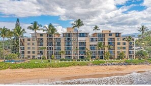Condo, 2 Bedrooms | Exterior