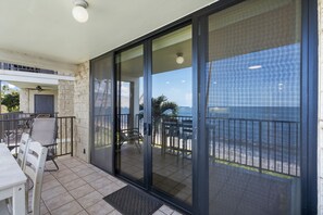 Condo, 1 habitación | Restaurante al aire libre