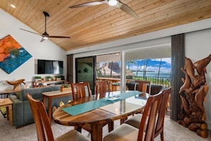 Dining - Maalaea Surf, #c-7 2 Bedroom Condo by RedAwning (Kihei)