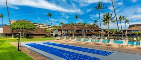 Condo, 2 Bedrooms | Sport court