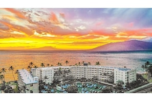 Condo, 2 Bedrooms | Exterior