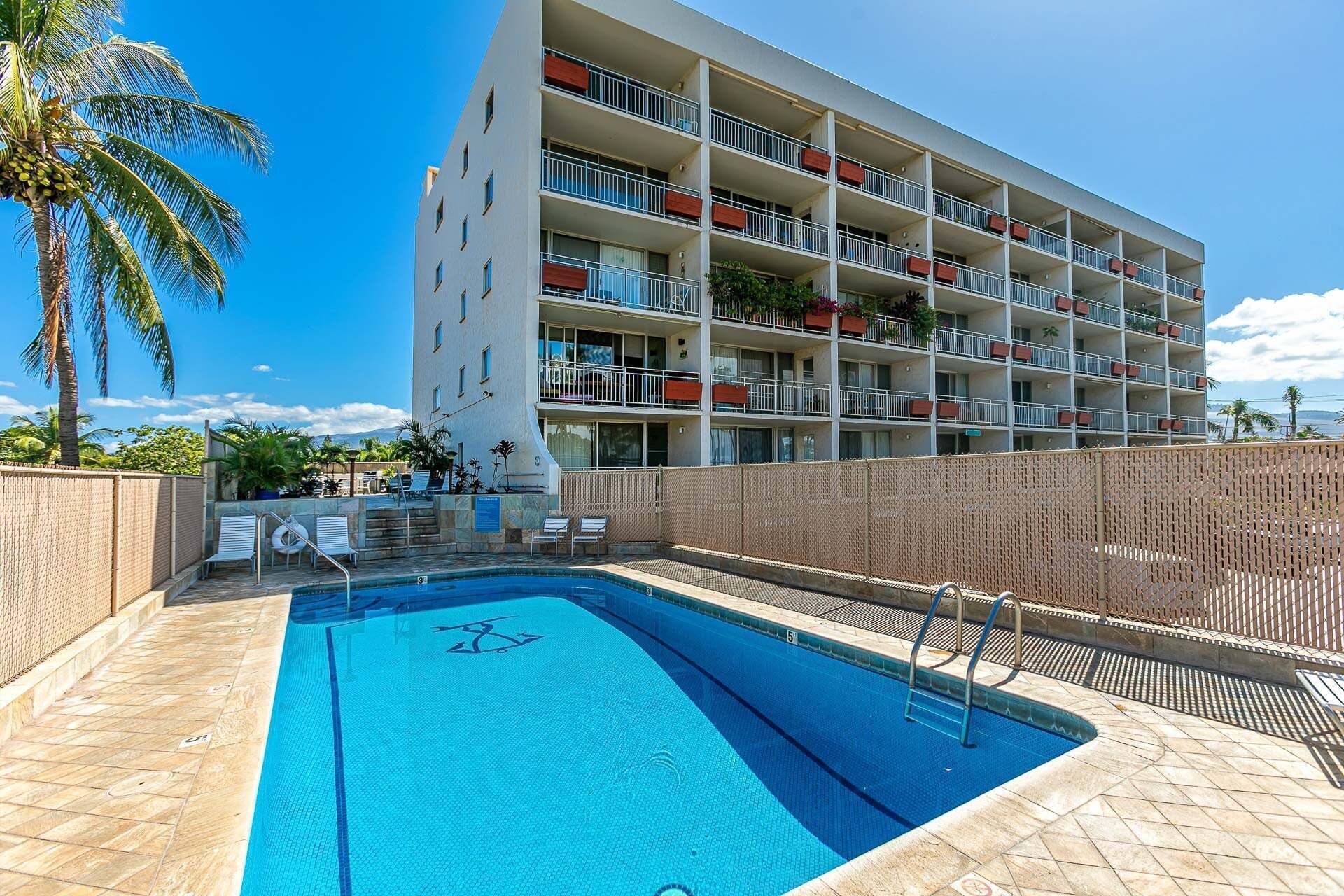 Leilighet, 2 soverom | Basseng