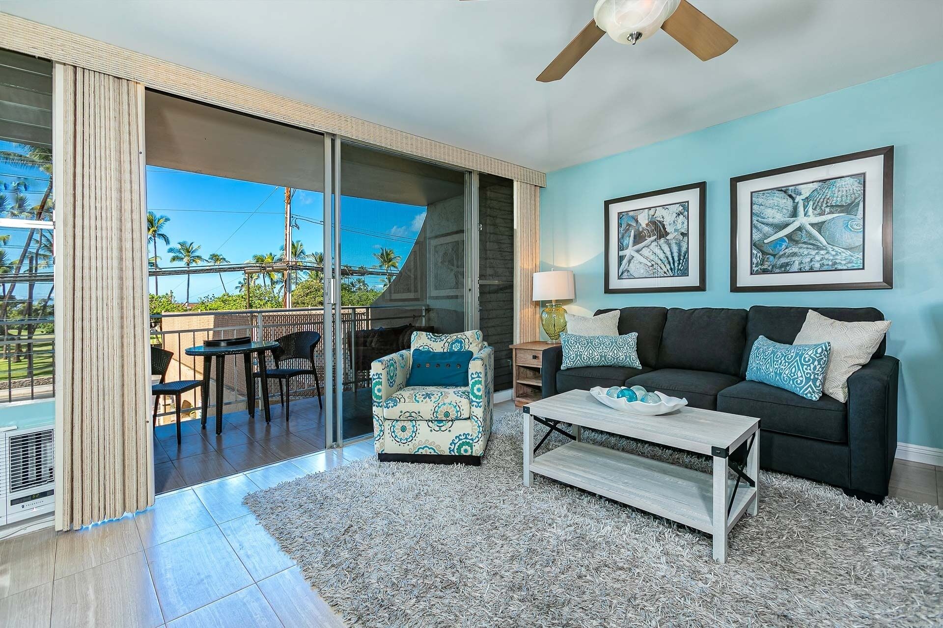 Condo, 2 Bedrooms | Living area