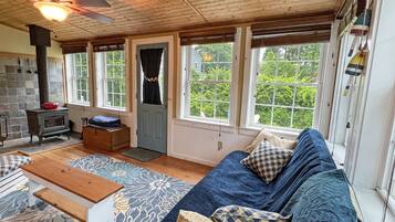 House, 2 Bedrooms | Interior