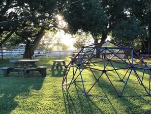 Property grounds - Sunrise Cottage (New Ulm)