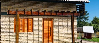 Moriyah Hut - Family