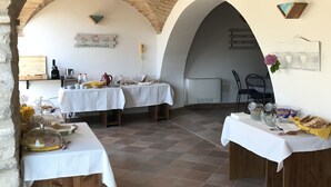 Frokostbuffé er inkludert hver dag