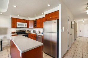 Appart'hôtel, 1 chambre | Cuisine privée | Cafetière/bouilloire, réfrigérateur, four, grille-pain