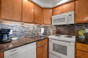 Appart'hôtel, 1 chambre | Cuisine privée