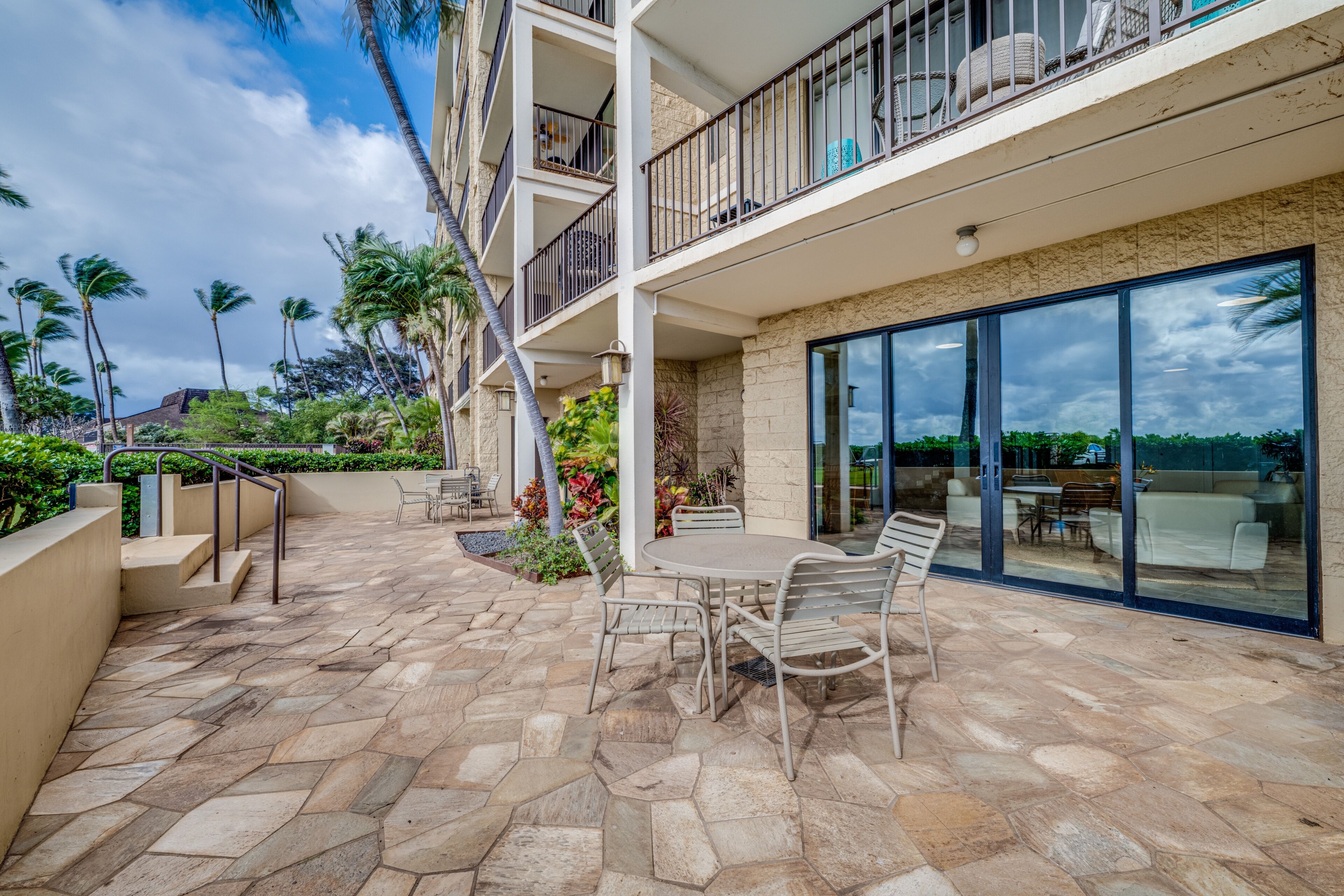 Condo, 1 Bedroom | Outdoor dining