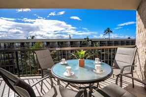 Condo, 1 Bedroom | Outdoor dining