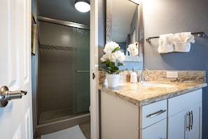 Apartment, 1 Schlafzimmer | Badezimmer | Handtücher