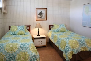 Condo, 2 Bedrooms
