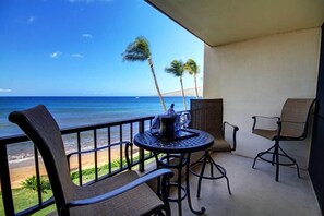 Condo, 1 Bedroom | Property grounds