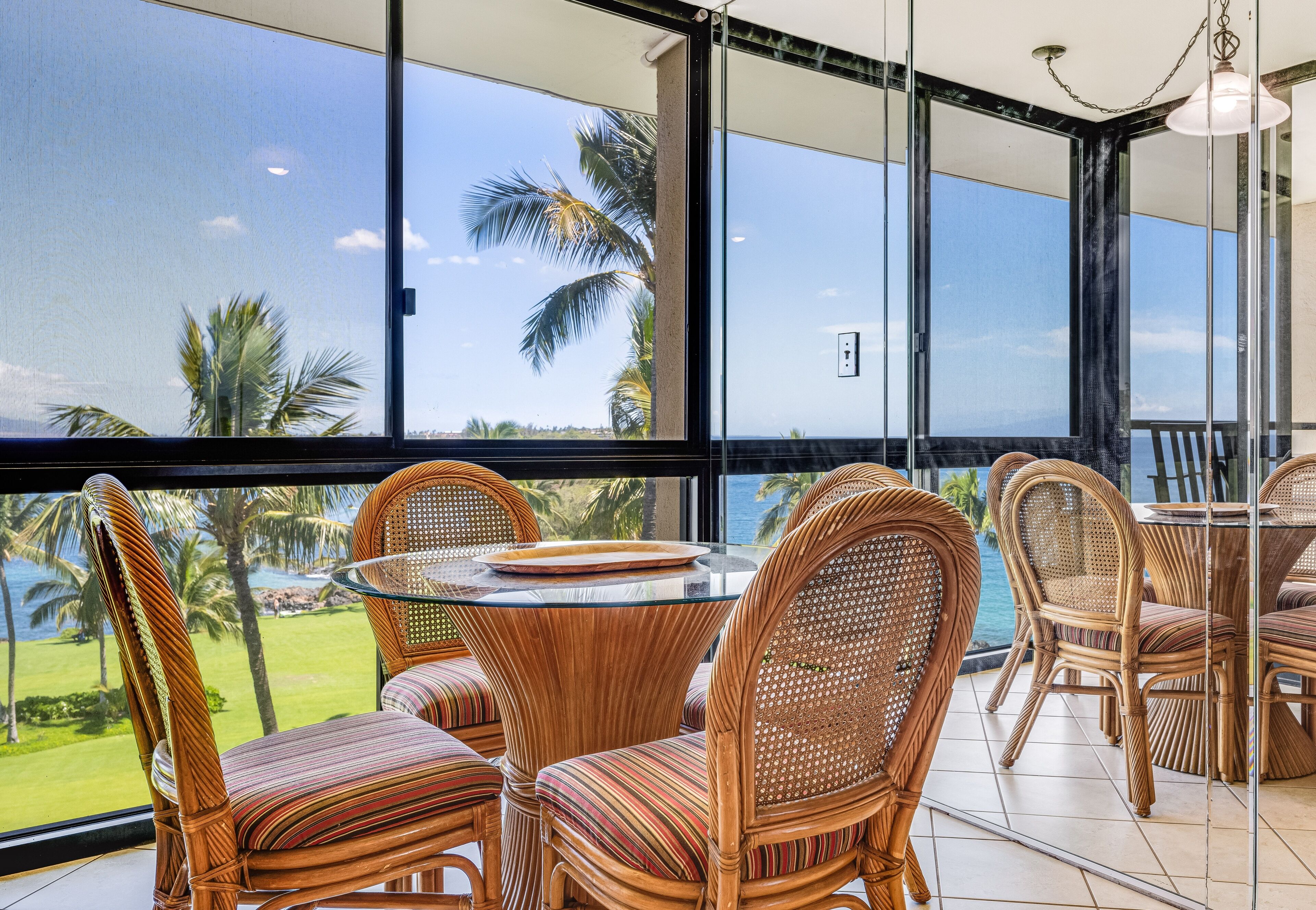 Condo, 1 Bedroom | Dining