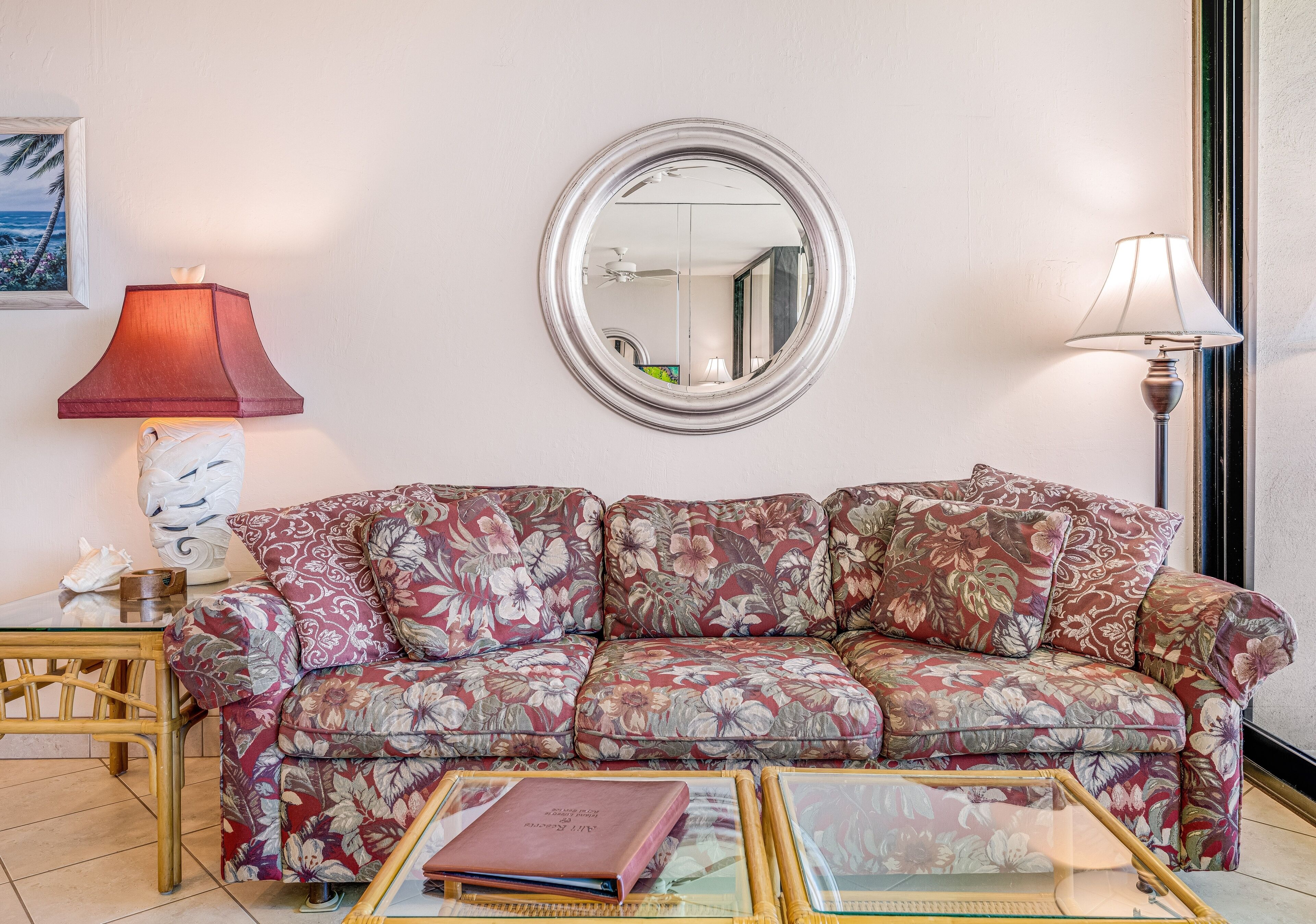Condo, 1 Bedroom | Living area