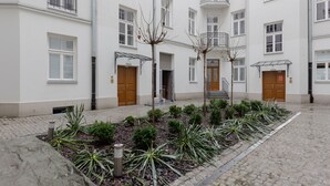 Exterior - Duplex Apartment Warsaw by Renters (Warsaw)