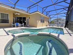 House, 4 Bedrooms | Pool