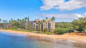 Condo, 1 Bedroom | Beach | On the beach - Kihei Beach, #506^ 1 Bedroom Condo by RedAwning (Kihei)