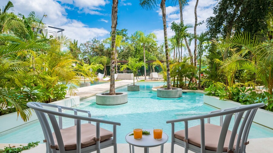 Central Park Lagunas By Sandy Powerful