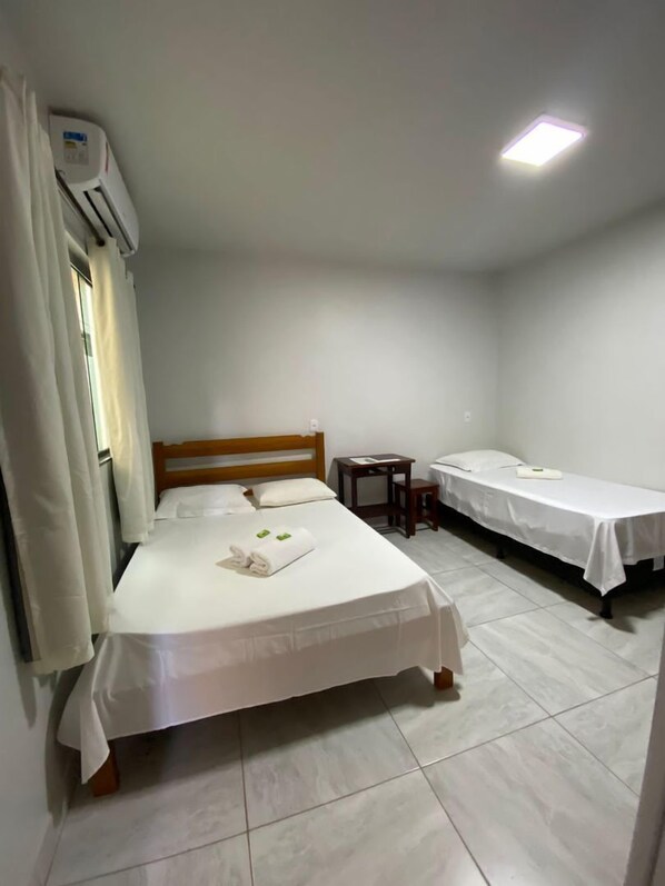 5 bedrooms, blackout curtains, iron/ironing board, free WiFi