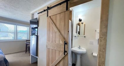 Mount Carmel Motel & RV Near Zion NP Bryce Room