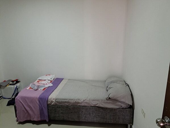 Asrama Umum Basic, Beberapa Tempat Tidur