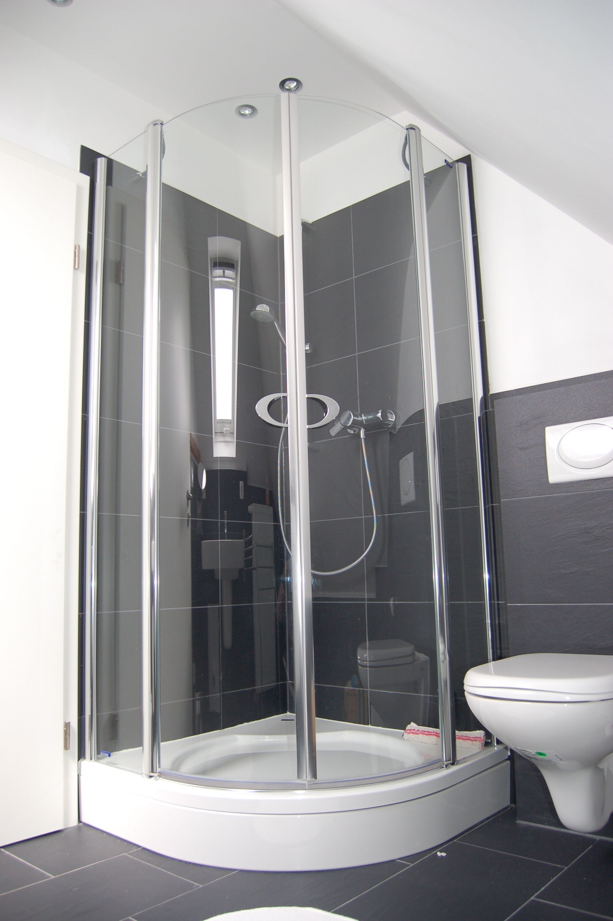 Dusche, Toilettenpapier