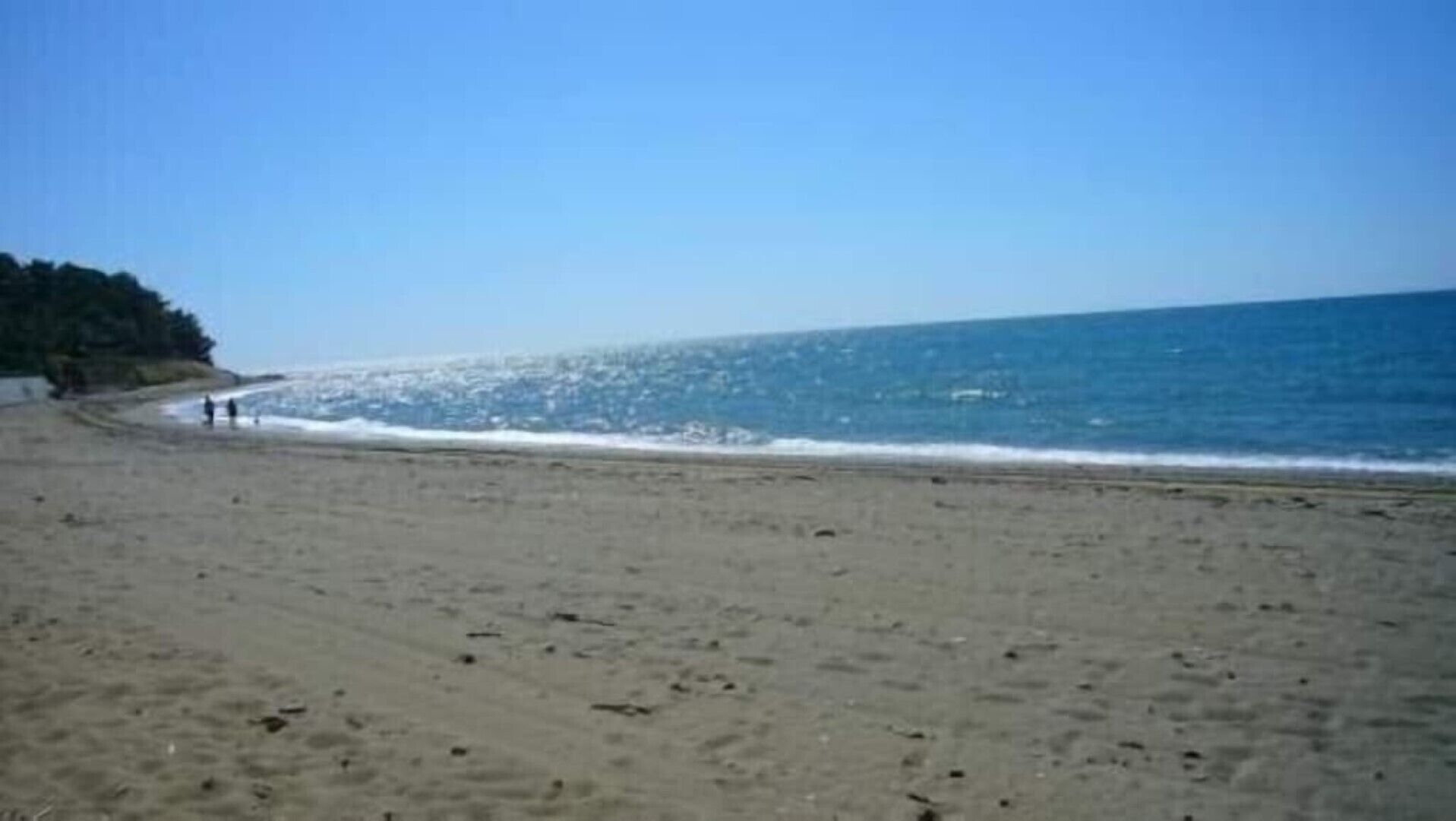 Plage, chaises longues
