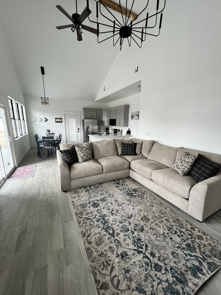 Don't Miss this Unbelievable View of Lake Eufaula in DuchessCreek/Porum