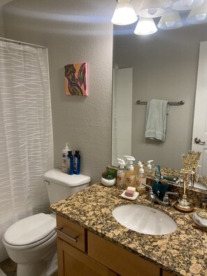 Handdoeken, zeep, toiletpapier