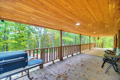 300-Acre Mountain Retreat in the Arkansas Ozarks