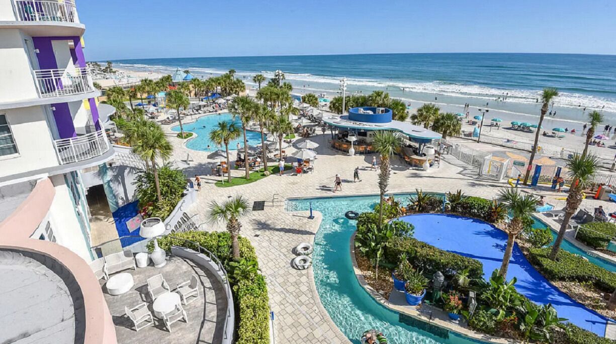 Indendørs pool, udendørs pool