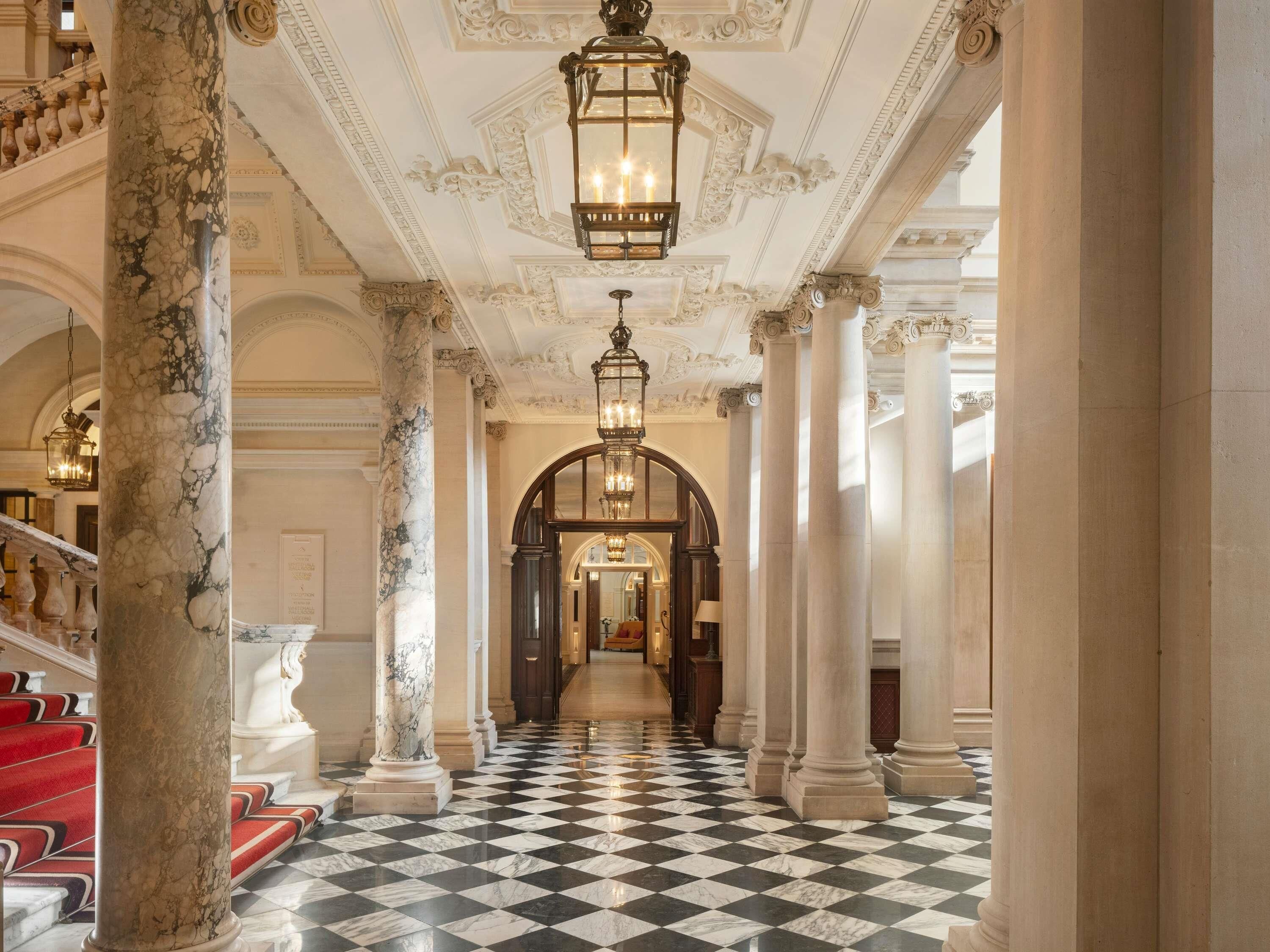 スーペリア ルーム | 高級寝具、羽毛の掛け布団、低反発ベッド、ミニバー