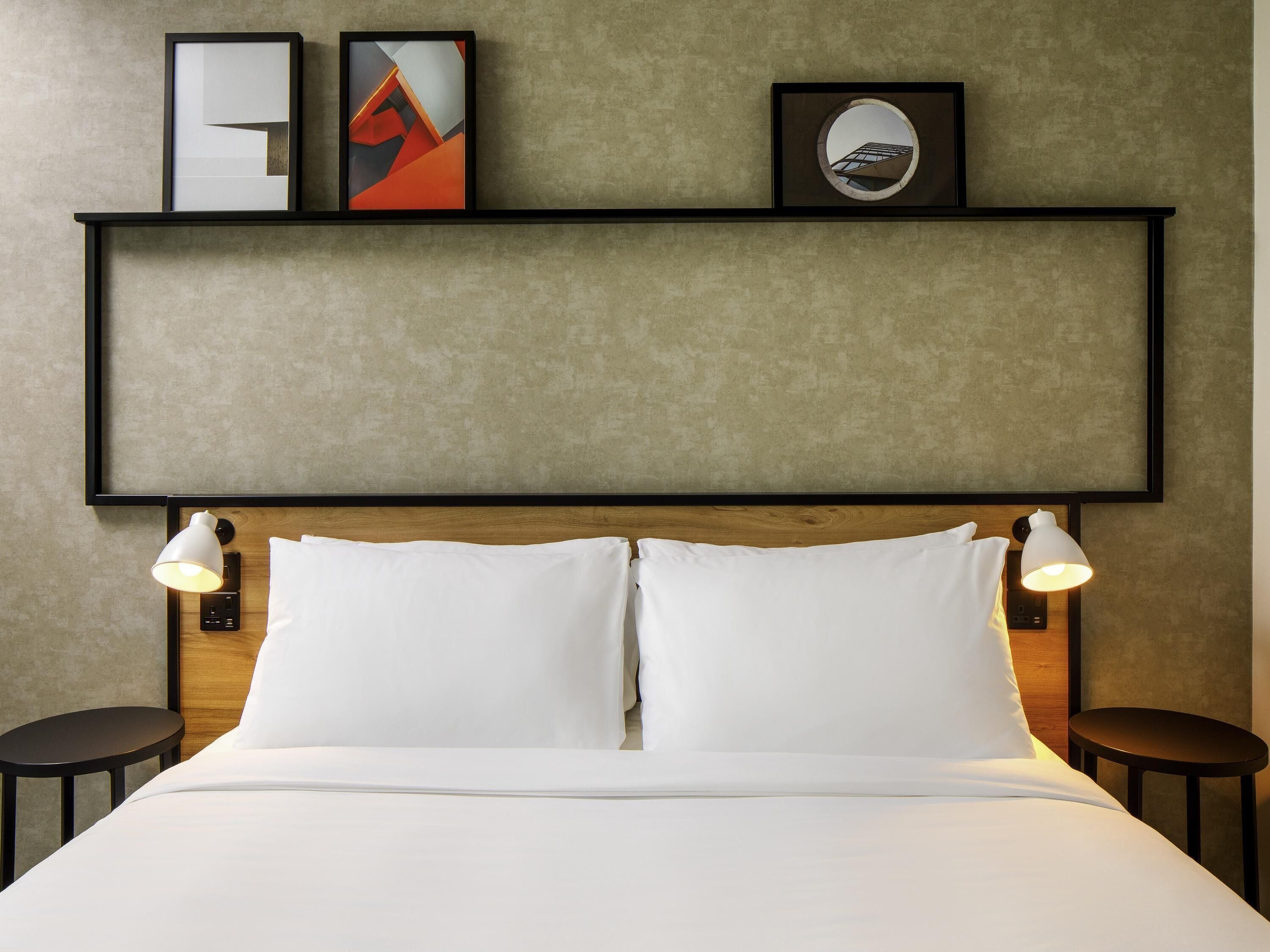 Standard Room, 1 Double Bed | Desk, soundproofing, free WiFi, bed sheets