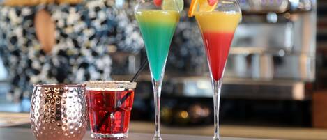 Bar (trong khuôn viên)