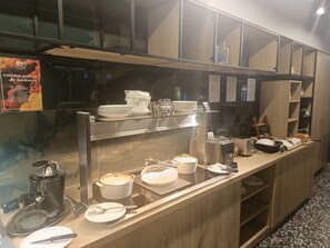 Daily buffet breakfast (EUR 12.9 per person)