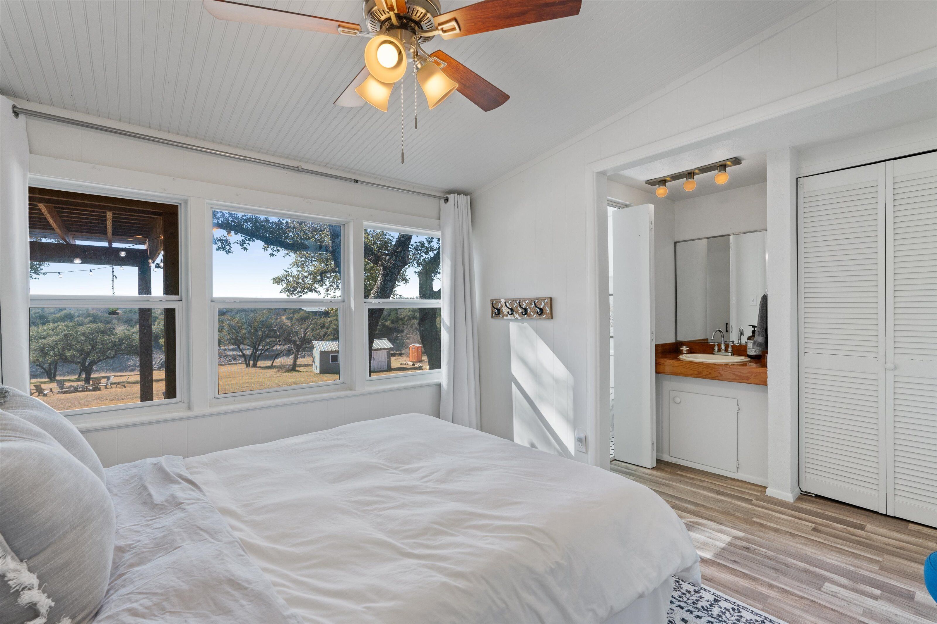 3 soverom, wi-fi og sengetøy