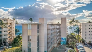 Condo, 2 Bedrooms | Exterior