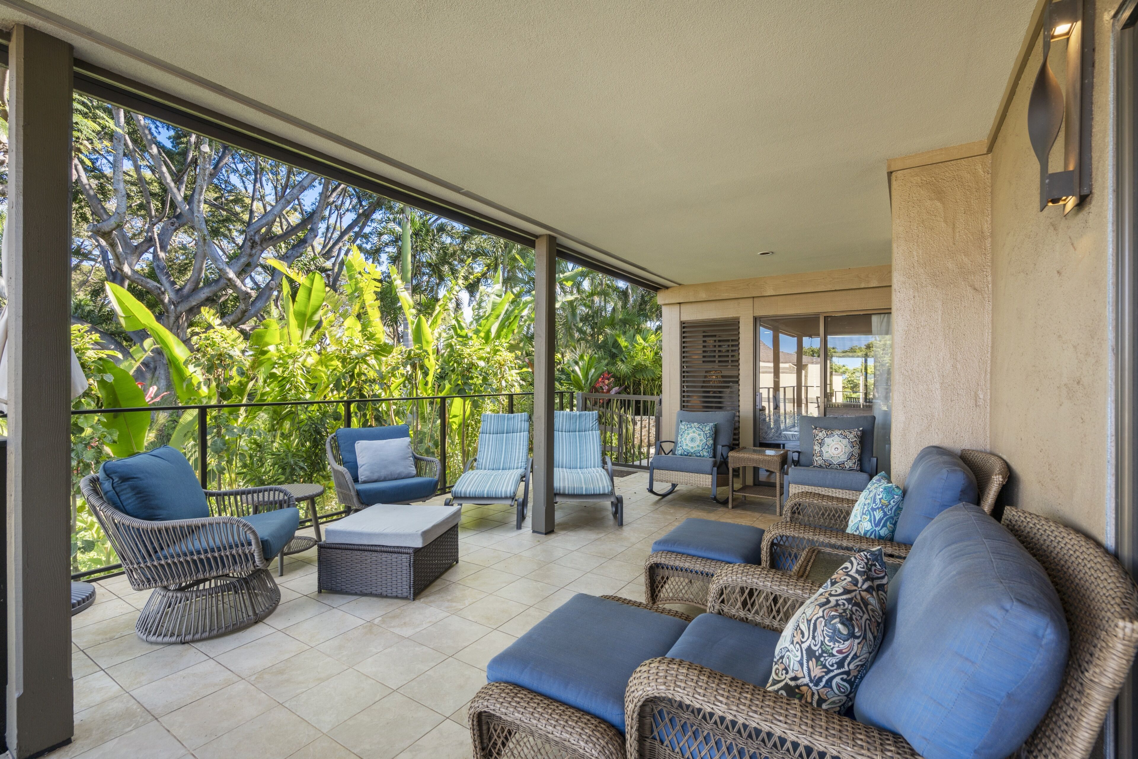 Condo, 1 Bedroom | Property grounds