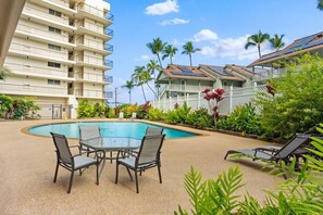 Pool - Big Island Kona Ali'i by Coldwell Banker Island Vacations (Kailua-Kona)