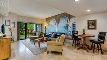 Condo, 1 Bedroom | Living area | Smart TV